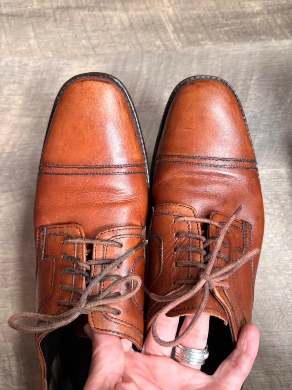 Men’s Johnston&Murphy dress shoe